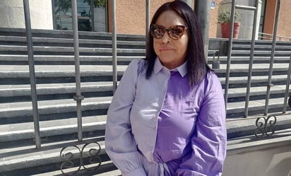 Carmen Sánchez devela mural sobre violencia ácida en Coyoacán