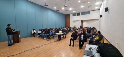 Estudiantes del Tec participan en la semana de ingeniería