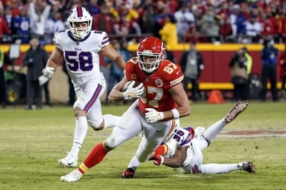 Bills y Chiefs chocan en duelo de urgidos en Arrowhead