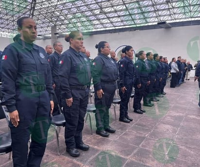 Se gradúan 32 cadetes de academia, se integran a corporación municipal