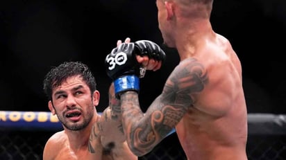 UFC 296: Alexandre Pantoja domina a Brandon Royval en su primera defensa del título de peso mosca