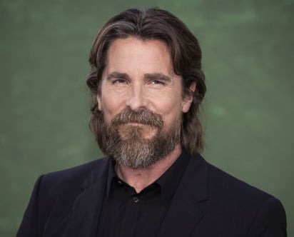  Christian Bale revela que fue objeto de burlas por uno de sus roles más icónicos: Christian Bale, a pesar de ser uno de los actores más solicitados en Hollywood, fue objeto de mofas debido a este proyecto