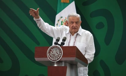 Acompañado por Slim y Ken Salazar, AMLO encabeza ceremonia de inauguración del Ferrocarril Interoceánico