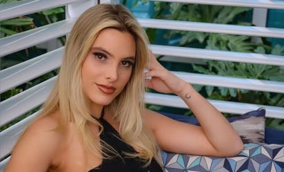 Lele Pons se atreve y posa con bikini en la nieve