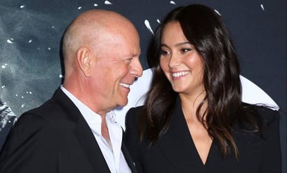 Emma Heming, esposa de Bruce Willis, celebra con tiernas fotos 16 años de amor el actor