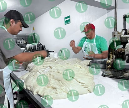 Panaderías se preparan para ofrecer la tradicional rosca de Reyes Magos