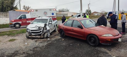 4 lesionados y daños totales tras accidente vial