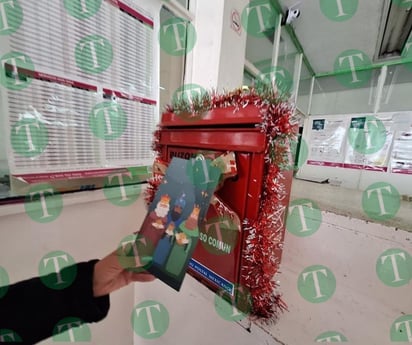 Pequeños envían su carta de Reyes Magos en Correos