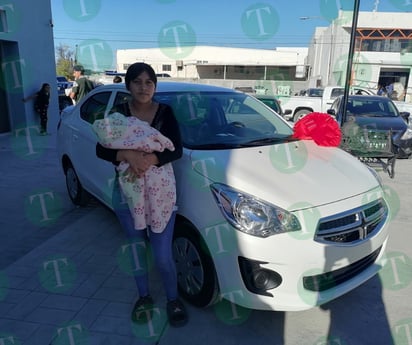 Ganadora de auto del sorteo del comercio, ¡extravió el boleto!