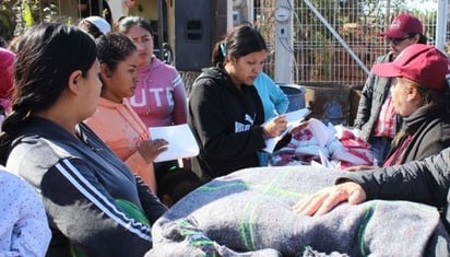 Levantan censo de personas en situación de calle para activar albergues ante descenso de temperaturas en Ahome