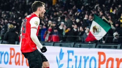 ¡Otro premio! Santiago Giménez se lleva el mejor gol de diciembre del Feyenoord