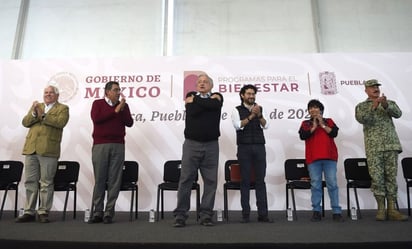 AMLO destaca trabajo de gobernador de Puebla: 'es muy trabajador y le tiene amor al pueblo”