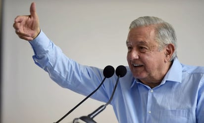 “¡Al carajo con el neoliberalismo!” Ya hay una política laboral distinta, afirma AMLO