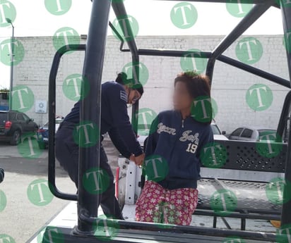 Mujer fue detenida bajo influjo de drogas tras agresión a estudiante en Monclova