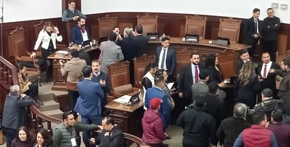 Acapara PRI principales comisiones en el Congreso