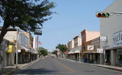 Áreas comerciales del centro de Eagle Pass se embellecerán