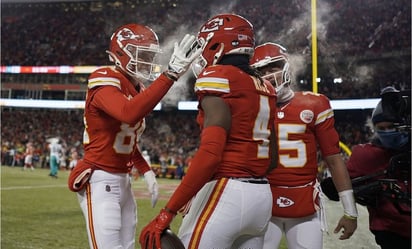 Kansas City Chiefs impone condiciones y derrota a Miami