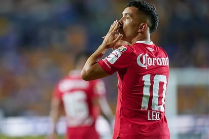 Leo Fernández vuelve a salir de Toluca y se une a ex Cruz Azul