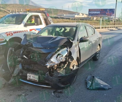 Fuerte choque por alcance deja cinco personas lesionadas 