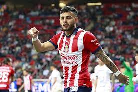 Alexis Vega sale de Chivas; jugará con el Toluca