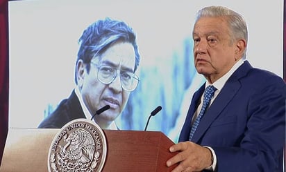 AMLO lamenta muerte del escritor José Agustín Ramírez