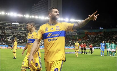 André-Pierre Gignac llegó a 200 goles con los Tigres