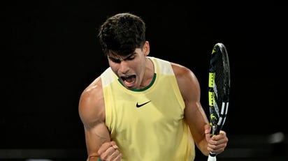 Carlos Alcaraz se deja un set ante Sonego antes de igualar su mejor resultado en el Open de Australia