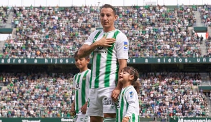 De leyenda a leyenda: Guardado fue despedido por Joaquín y otros jugadores del Betis