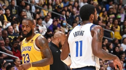 LeBron James, Kyrie Irving y la decisión que acecha a los Lakers