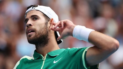 Gran Willy, globo y puntazo para Khachanov en Australia