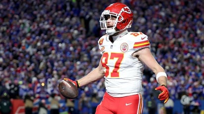 Kelce y Mahomes superan marca de Gronk y Brady