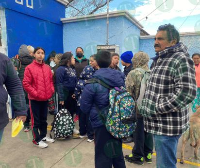 5 meses sin servicio de electricidad en escuela Monclova 400