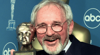 Fallece el director nominado a 7 premios Oscar responsable de 'El violinista en el tejado': La triste noticia de la muerte de uno de los directores más aclamados del cine, Norman Frederick Jewison, fue confirmada.