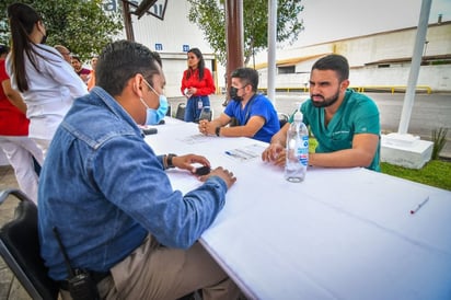 Elektrokontakt recibirá la brigada puertas abiertas y audiencias públicas 