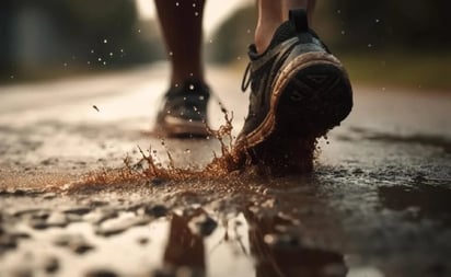 Caminar por la mañana o por la tarde ¿Cuál horario aporta más beneficios para la salud?