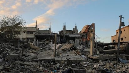 Ataque israelí contra centro de refugiados en Gaza deja al menos 9 muertos y 75 heridos