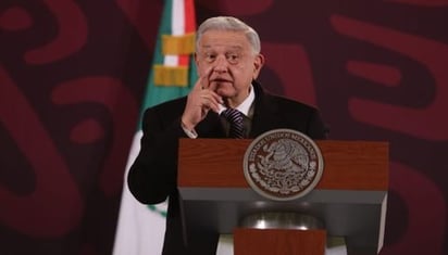 AMLO rechaza prohibir uso de redes sociales a servidores públicos