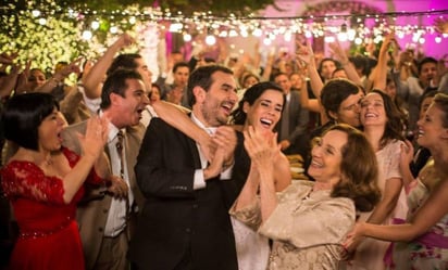 ¿De qué trata 'Locos de amor'?, la película que llegará en febrero a Lifetime