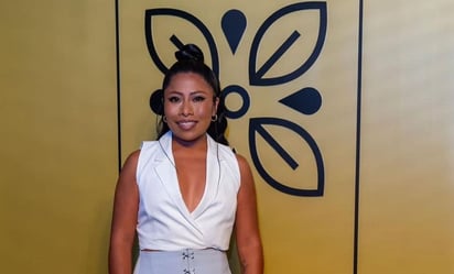 Yalitza Aparicio deslumbra con vestido semitransparente de lunares