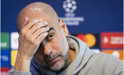 Pep Guardiola no piensa en dejar al Manchester City, pese a los rumores que lo ponen en Barcelona