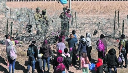 Grupos de derecha se mueven a la frontera sur de EU