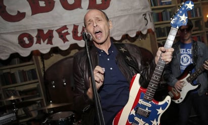 Muere el guitarrista Wayne Kramer, líder de la banda de culto MC5