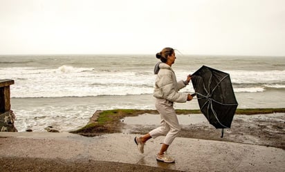 Declaran estado de emergencia en el sur de California debido a tormenta invernal