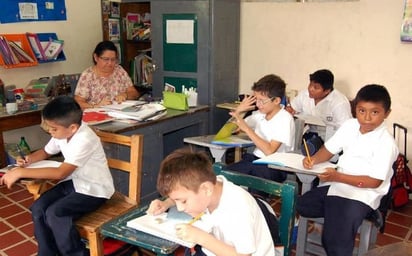 Niños de 8 años pierden grado de visión por uso excesivo de aparatos electrónicos 