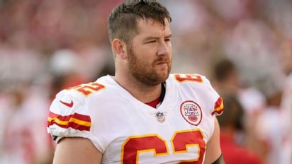 Chiefs descartan por lesión a Joe Thuney para el Super Bowl