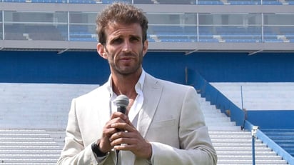 Iván Alonso visita a Cruz Azul en el estadio Ciudad de los Deportes