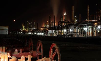 Explosión en caldera de refinería Miguel Hidalgo de Tula deja 8 lesionados