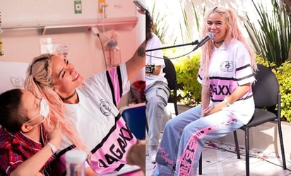 Karol G cantó a niñas y niños con cáncer durante su visita a la CDMX