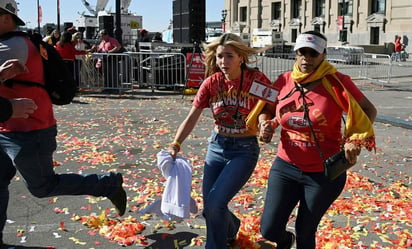 EN VIVO: Reportan tiroteo tras desfile de los Chiefs en Kansas City; hay personas heridas