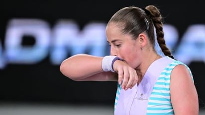 Ostapenko y un gesto polémico tras perder con Azarenka en Doha